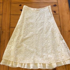 Lace skirt
